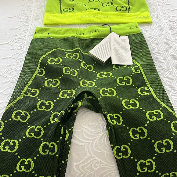 Gucci Authentic Matching set Leggings plus top. Both small. Never worn with tags - Picture 3 of 6